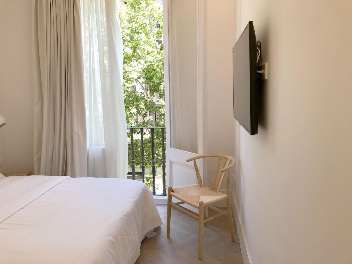 Hotel The Mo House Barcellona Esterno foto
