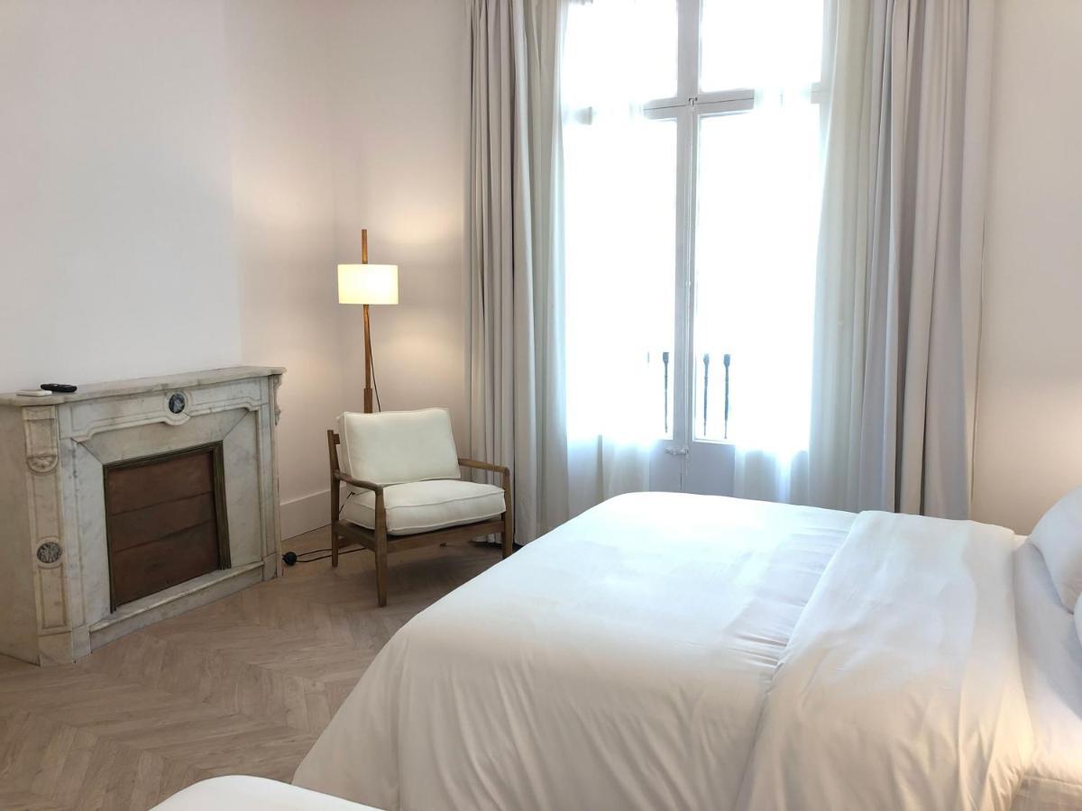 Hotel The Mo House Barcellona Esterno foto