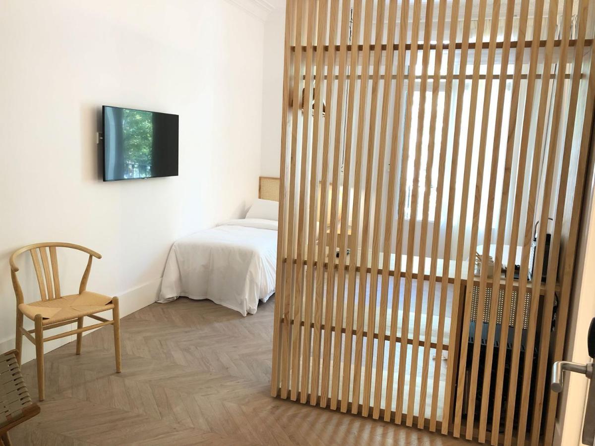 Hotel The Mo House Barcellona Esterno foto