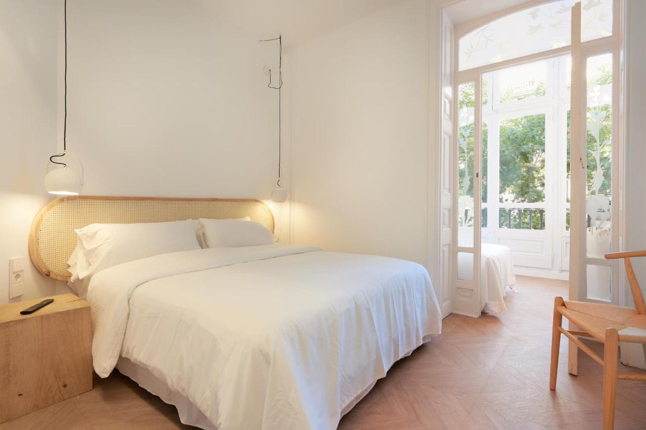 Hotel The Mo House Barcellona Esterno foto