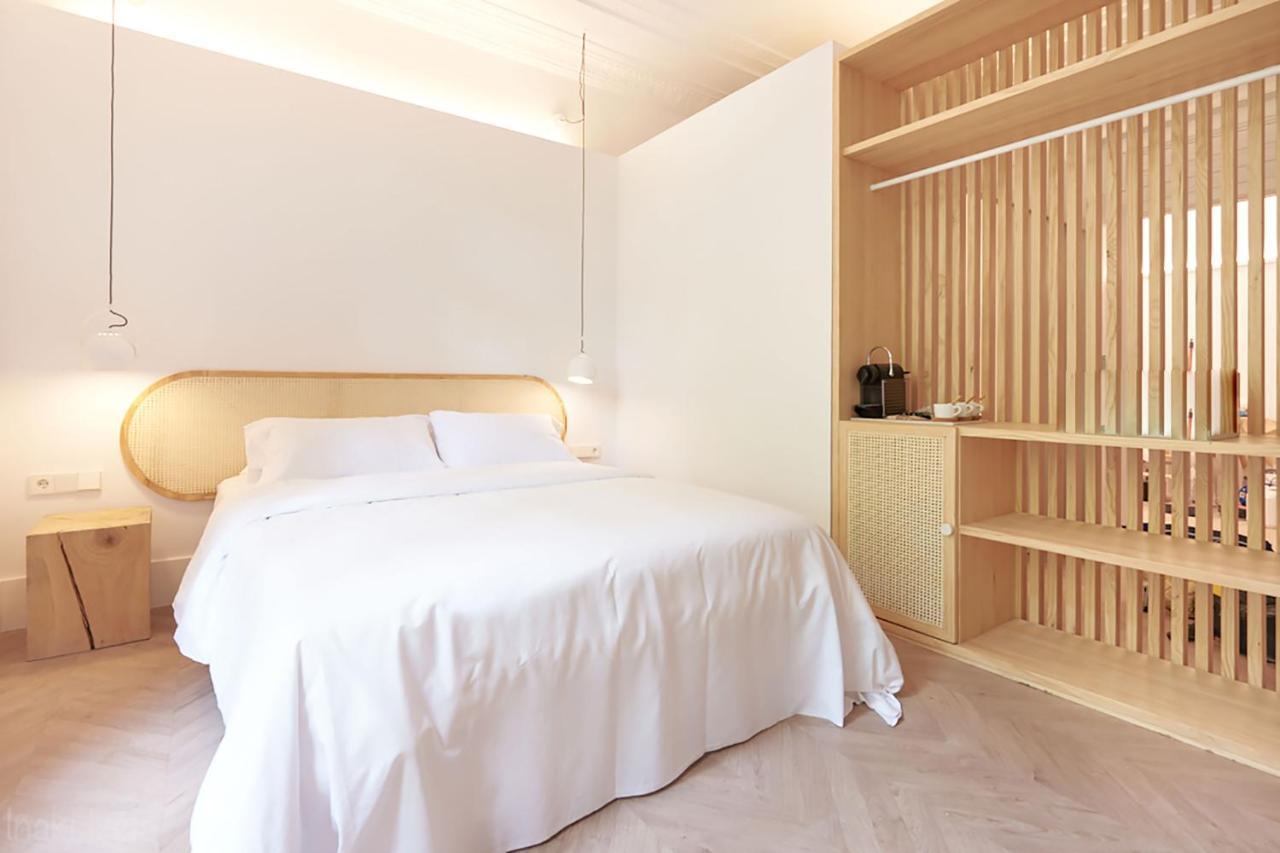 Hotel The Mo House Barcellona Esterno foto